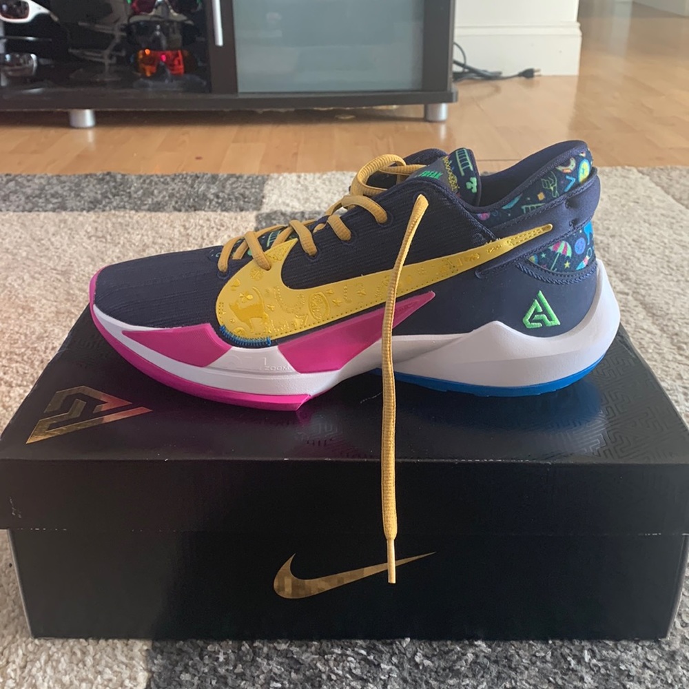COPY - Nike mens zoom freak 2, size 10